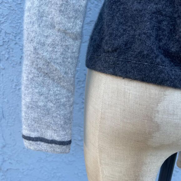 Embroidered Upcycled Sweater Repaired CashmerOne of a kind Womens Xs art to wear - Picture 7 of 10